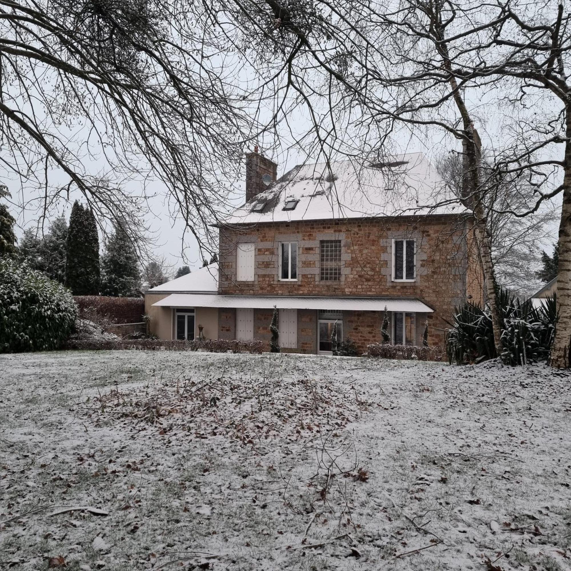 Studio Gypsy Isigny-le-Buat Exteriör bild